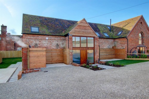 Arrange a viewing for Abbots Lench, Evesham