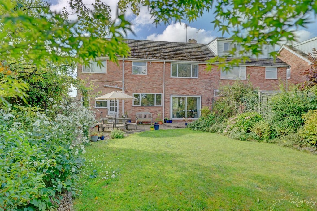 Froxmere Close, Crowle, Worcester, 3 bedroom, House SemiDetached