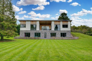 image of Elm Croft, Wyre Hill