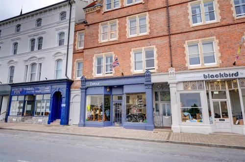 Arrange a viewing for Worcester Road, Malvern