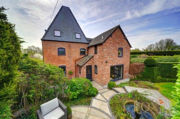image of 3 The Oast Houses, 3 The Oast Houses, Leigh