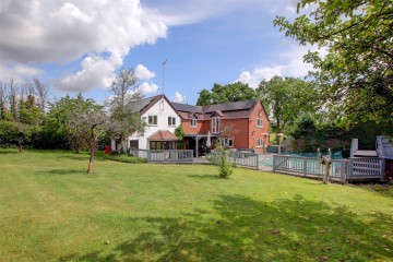 image of Sandpitt Cottage, Walton Lane