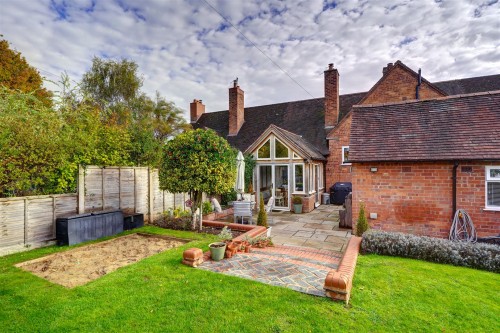 Arrange a viewing for Apple Tree Walk, Ombersley, Droitwich